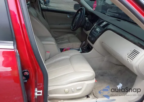 2008 Cadillac Dts 1Sc z USA, uszkodzony, nr VIN 1G6KD57Y18U105496